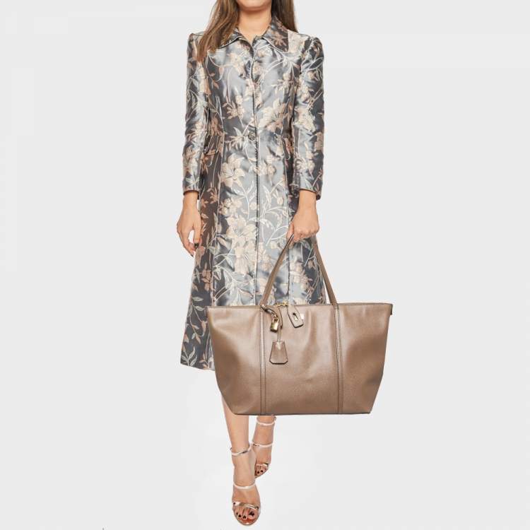 Pre Owned Dolce & Gabbana Dark Beige Leather Miss Escape Zip Tote