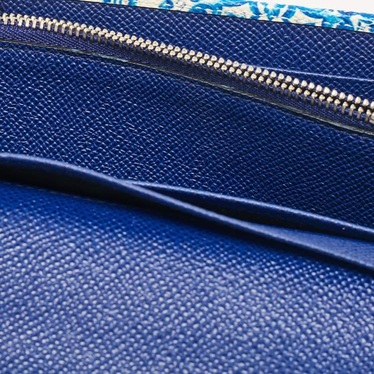 Pre Owned Dolce & Gabbana Blue/White Majolica Print Leather Miss Sicily Wallet On Chain