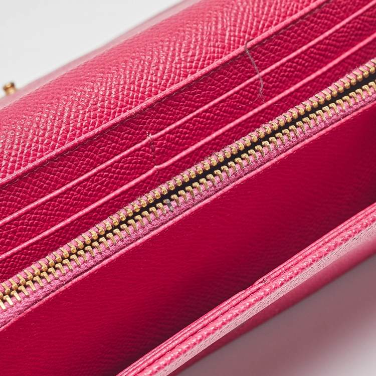 Pre Owned Dolce & Gabbana Fuchsia Leather Flap Continental Wallet