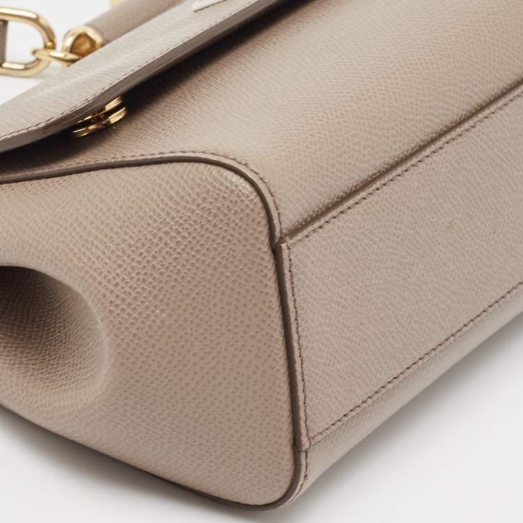 مملوكة مسبقًا Dolce & Gabbana Beige Leather Small Miss Sicily Top Handle Bag