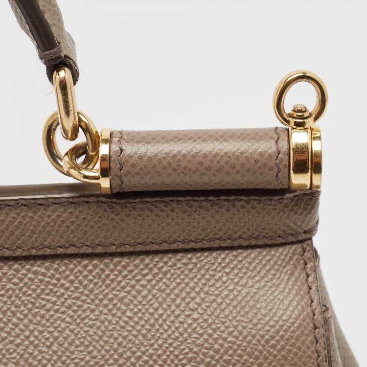 مملوكة مسبقًا Dolce & Gabbana Beige Leather Small Miss Sicily Top Handle Bag