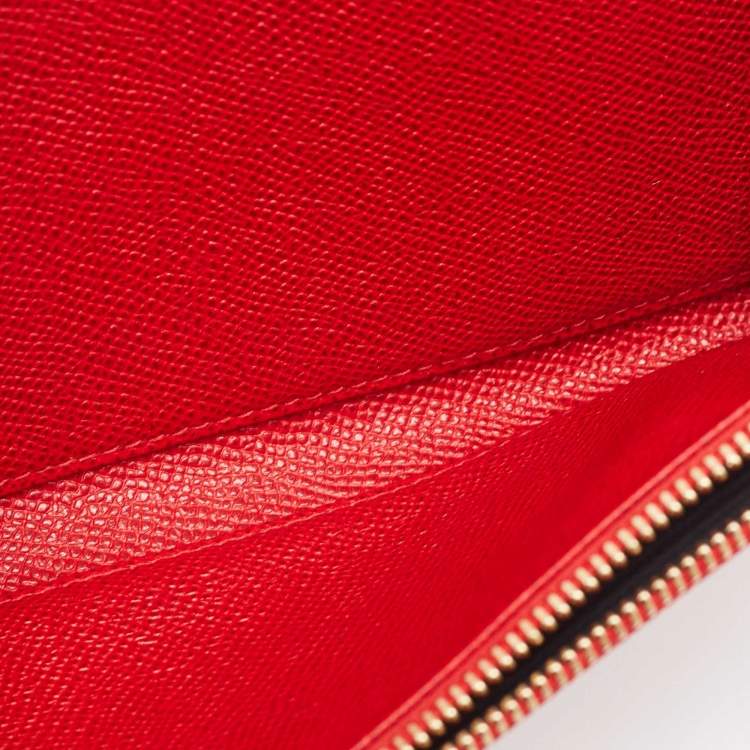 مملوكة مسبقًا Dolce & Gabbana Red Leather Flap Continental Wallet