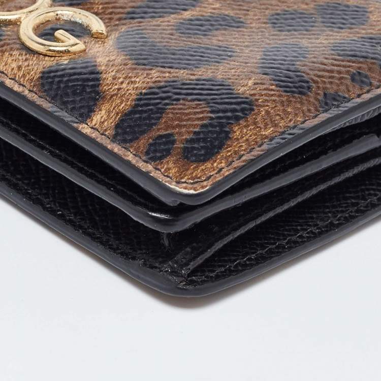 Pre Owned Dolce & Gabbana Brown Leopard Print Leather DG Logo Compact Wallet