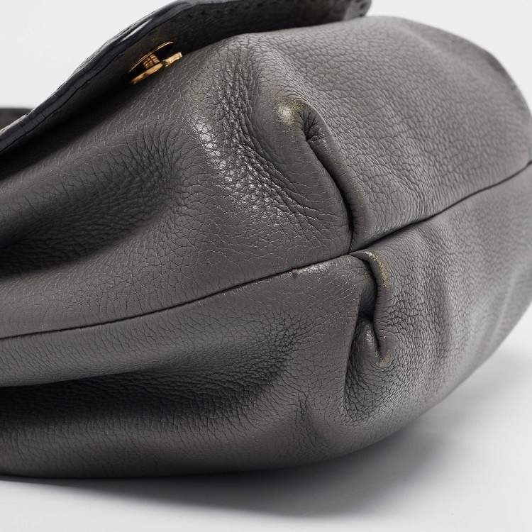 Pre Owned Dolce & Gabbana Grey Leather Miss Sicily Stitch Top Handle Bag