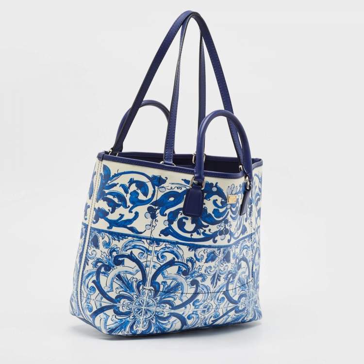 Pre Owned Dolce & Gabbana Blue/White Majolica Print Leather Miss Escape Tote