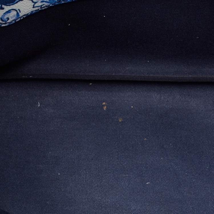 Pre Owned Dolce & Gabbana Blue/White Majolica Print Leather Miss Escape Tote