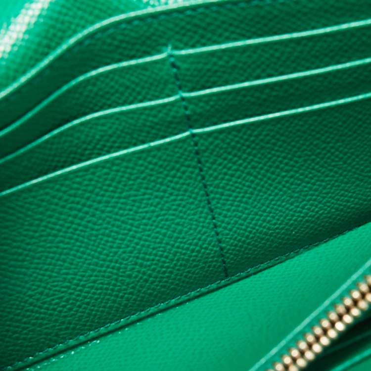 Pre Owned Dolce & Gabbana Green Leather Flap Continental Wallet