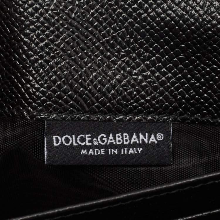 مملوكة مسبقًا Dolce & Gabbana Black Leather Flap Continental Wallet