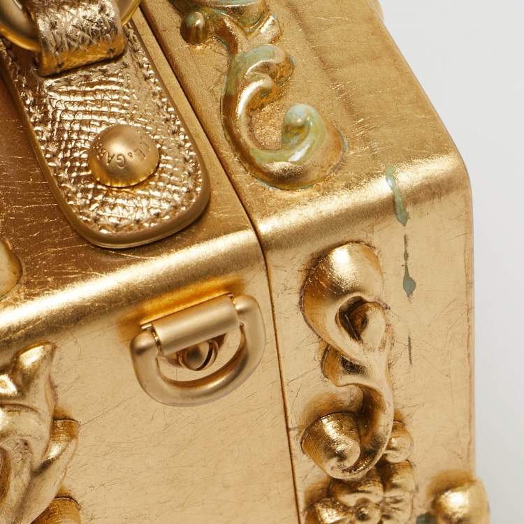 Pre Owned Dolce & Gabbana Gold Acrylic and Wood Leaf Dolce Box Bag
