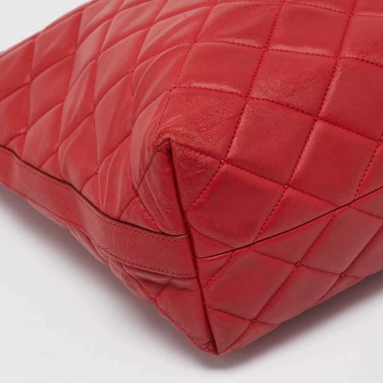 Pre Owned Dolce & Gabbana Red Quilted Leather Chain Shopper Tote