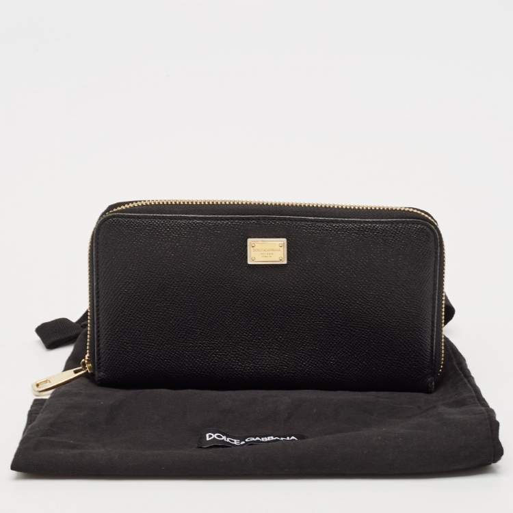 Pre Owned Dolce & Gabbana Black Leather Zip Continental Wallet