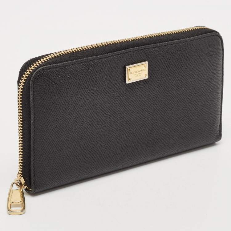 Pre Owned Dolce & Gabbana Black Leather Zip Continental Wallet