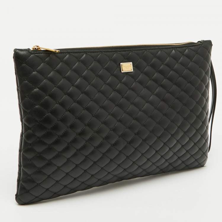 مملوكة مسبقًا Dolce & Gabbana Black Quilted Leather Top Zip Pouch