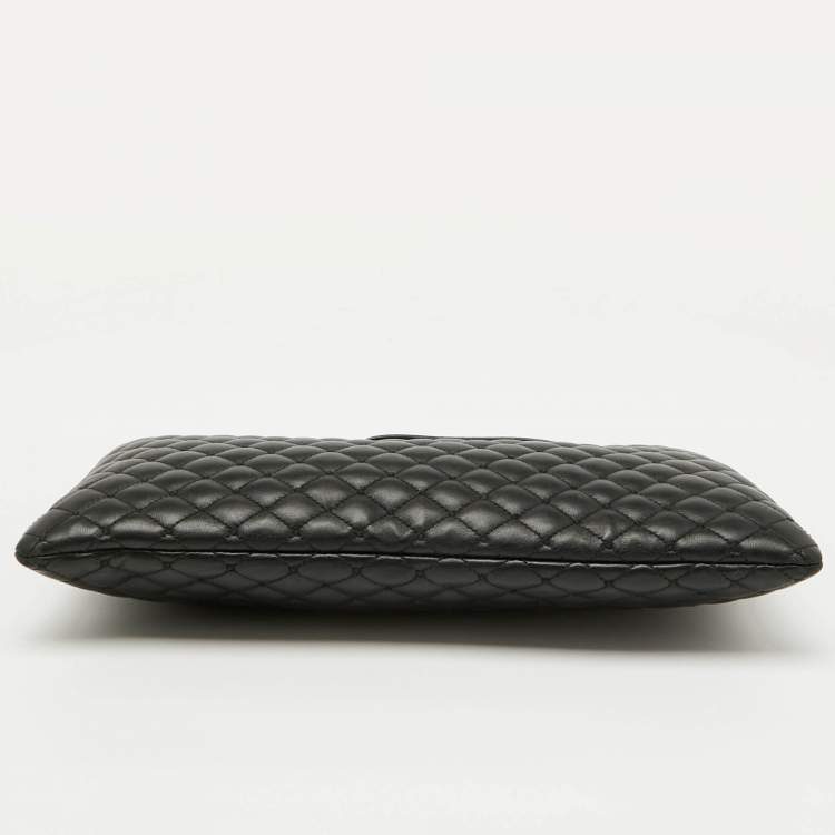 مملوكة مسبقًا Dolce & Gabbana Black Quilted Leather Top Zip Pouch