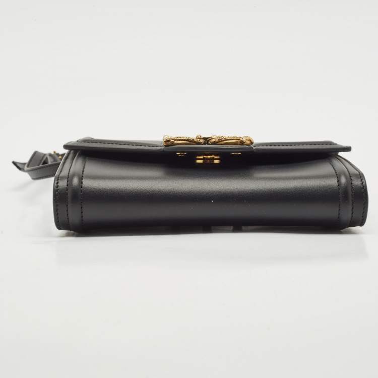 Pre Owned Dolce & Gabbana Black Leather DG Amore Clutch Bag