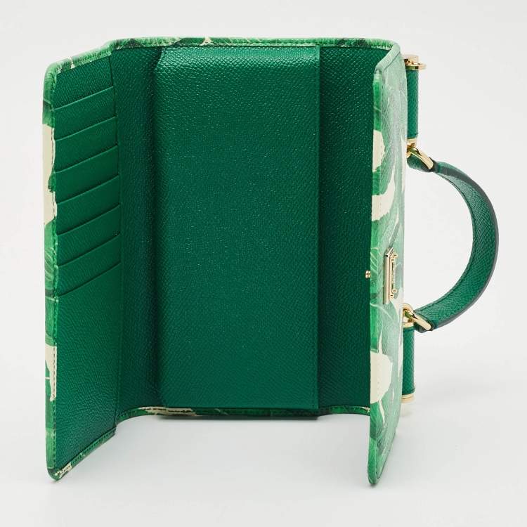 Pre Owned Dolce & Gabbana Green Leaf Print Leather Miss Sicily Von Wallet On Chain