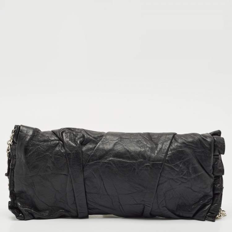 Pre Owned Dolce & Gabbana Black Pleated Leather Chain Clutch