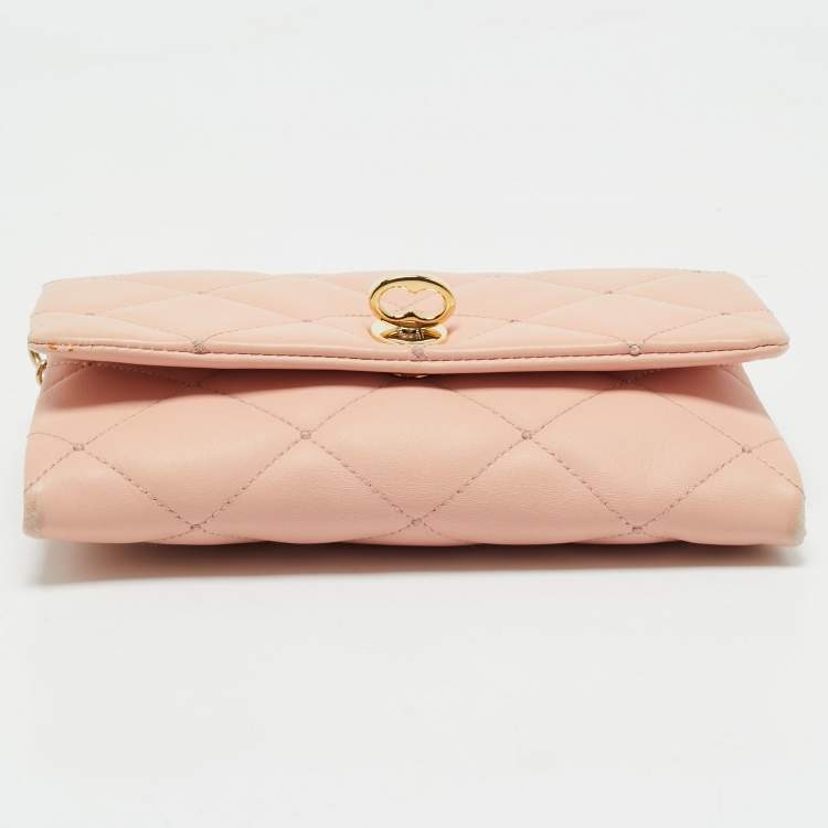 Pre Owned Dolce & Gabbana Pink Quilted Leather Chain Clutch