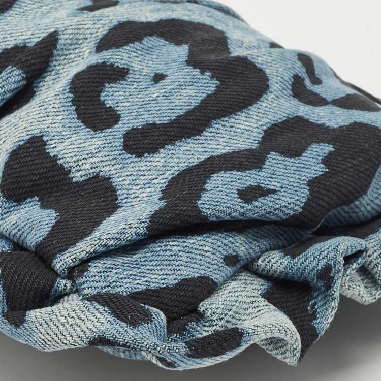 Pre Owned Dolce & Gabbana Blue Leopard Print Denim Ruffle Zip Pouch