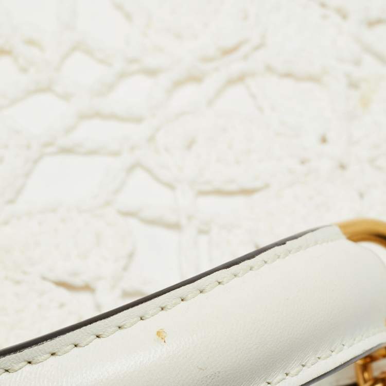 Pre Owned Dolce & Gabbana White Crochet Fabric Large Miss Sicily Top Handle Bag