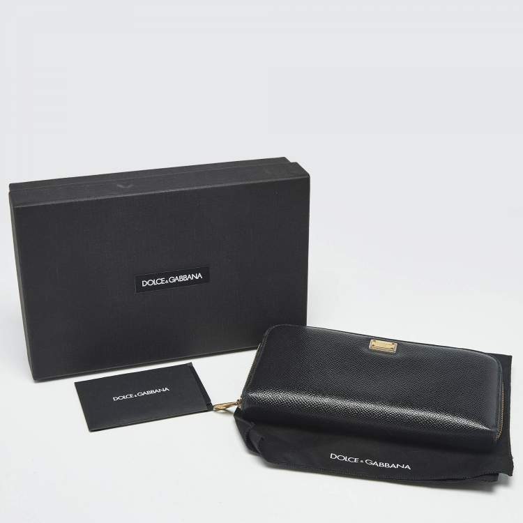 Pre Owned Dolce & Gabbana Black Leather Zip Around Wallet