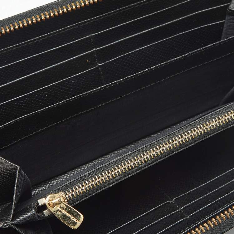 Pre Owned Dolce & Gabbana Black Leather Zip Around Wallet