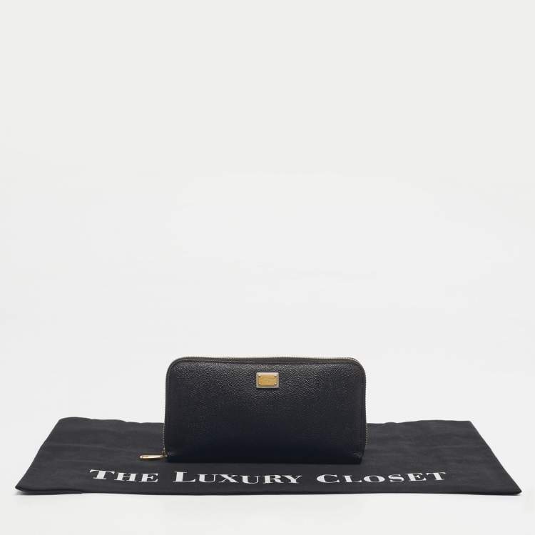 Pre Owned Dolce & Gabbana Black Leather Zip Around Wallet
