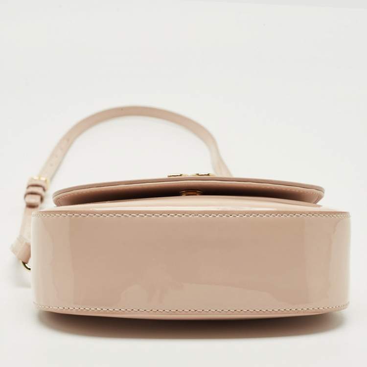 Pre Owned Dolce & Gabbana Beige Bambino Patent Leather Flap Crossbody Bag