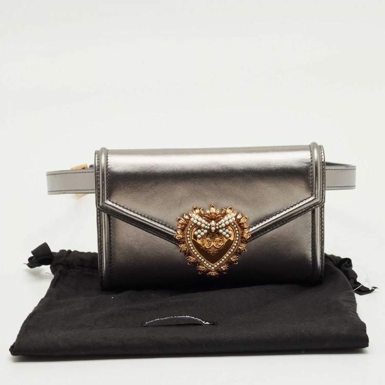 Pre Owned Dolce & Gabbana Metallic Grey Leather Devotion Belt Bag