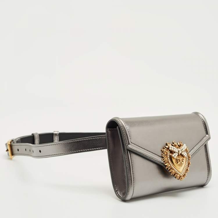 Pre Owned Dolce & Gabbana Metallic Grey Leather Devotion Belt Bag