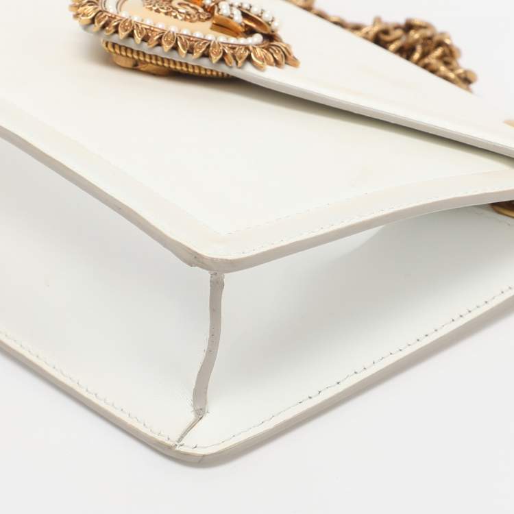 Pre Owned Dolce & Gabbana White Leather Medium Devotion Shoulder Bag