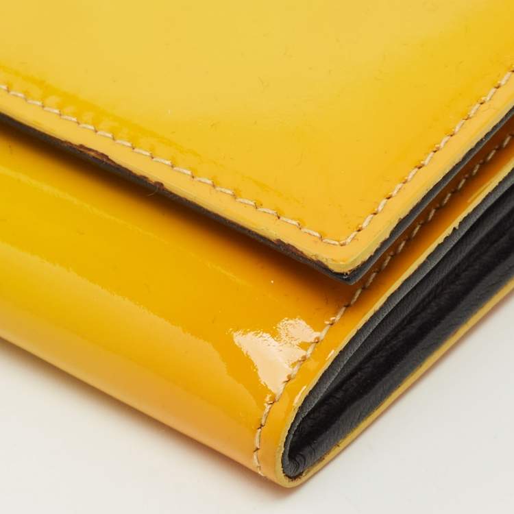 Pre Owned Dolce & Gabbana Yellow Patent Leather Flap Continental Wallet