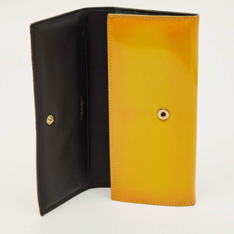 Pre Owned Dolce & Gabbana Yellow Patent Leather Flap Continental Wallet