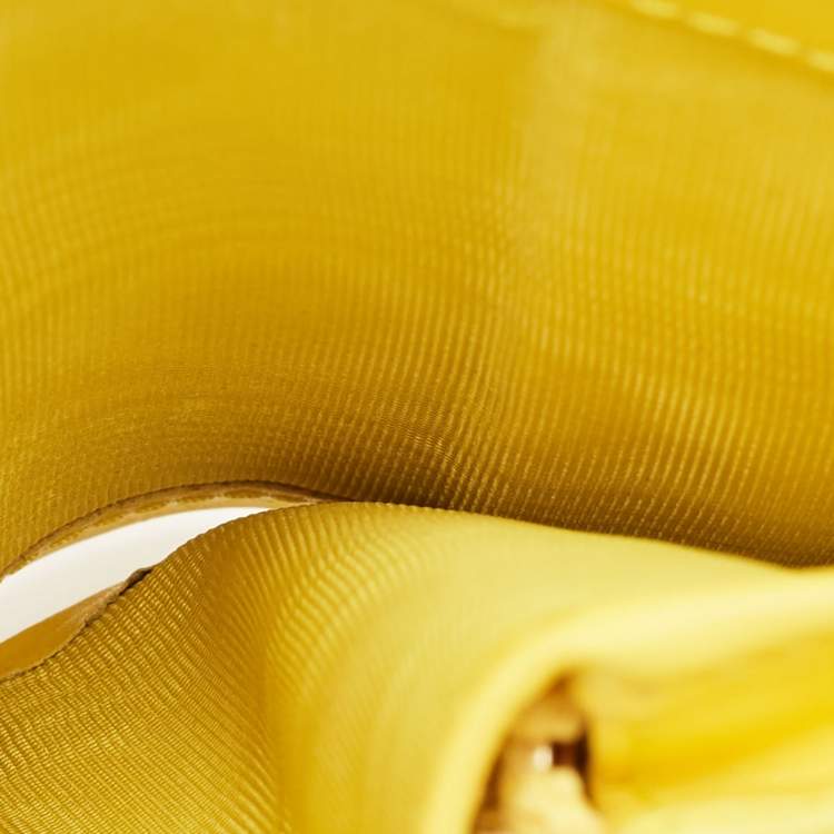 Pre Owned Dolce & Gabbana Yellow Majolica Print Patent and Leather Flap Card Case