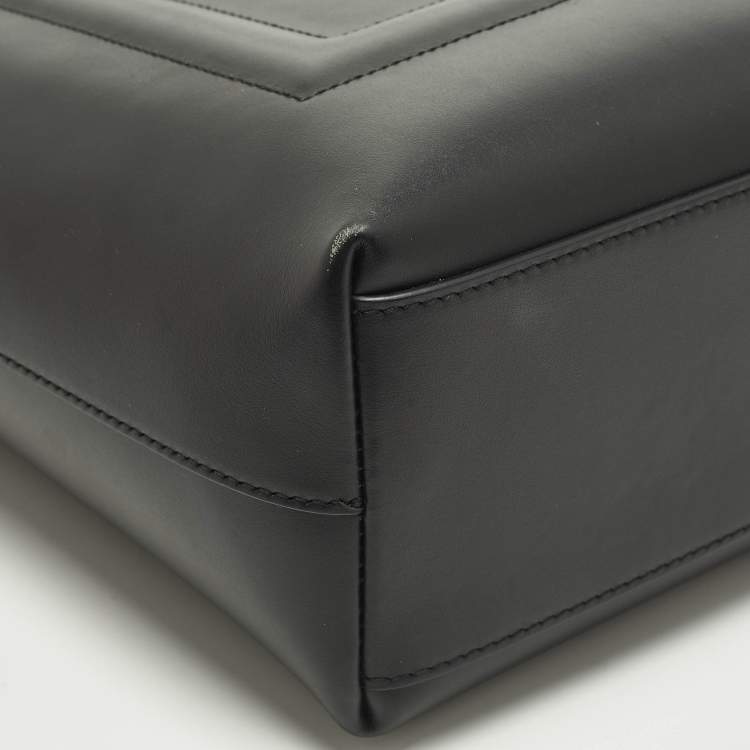 Pre Owned Dolce & Gabbana DG Embossed Logo Small Black Leather Tote