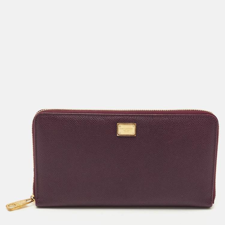 Pre Owned Dolce & Gabbana Logo Purple Leather Zip Around Clutch