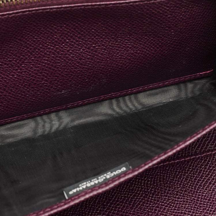 Pre Owned Dolce & Gabbana Logo Purple Leather Zip Around Clutch