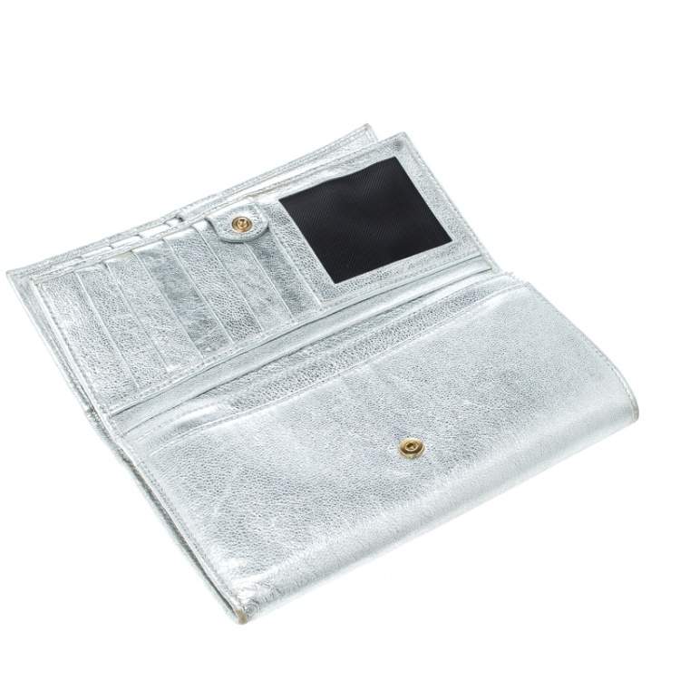Pre Owned Dolce & Gabbana Silver Leather Continental Wallet