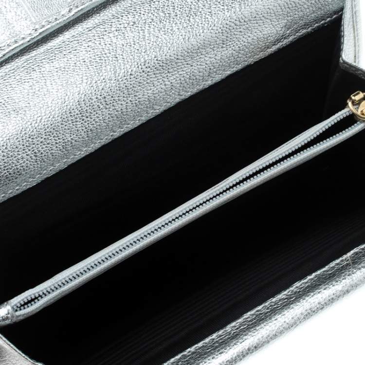 Pre Owned Dolce & Gabbana Silver Leather Continental Wallet