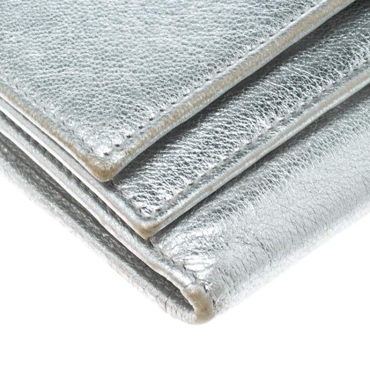 Pre Owned Dolce & Gabbana Silver Leather Continental Wallet