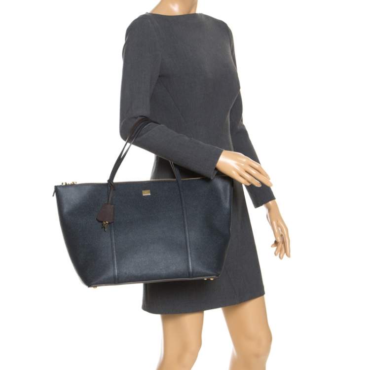 Pre Owned Dolce & Gabbana Dark Blue Leather Miss Escape Tote 