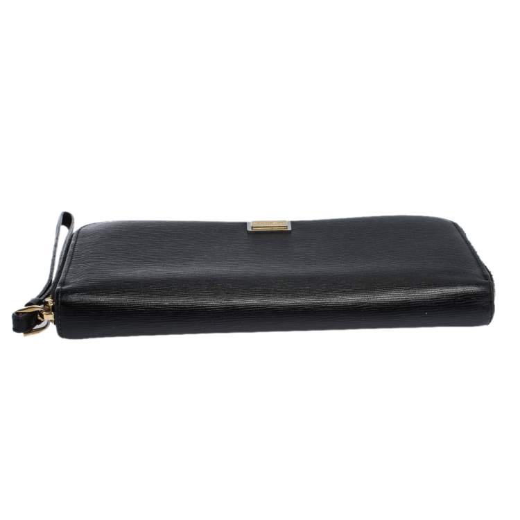 Pre Owned Dolce & Gabbana Black Leather Zip Around Continental Wallet