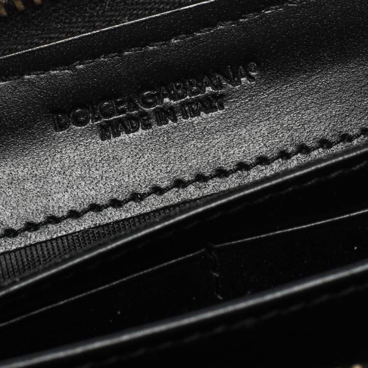 Pre Owned Dolce & Gabbana Black Leather Zip Around Continental Wallet