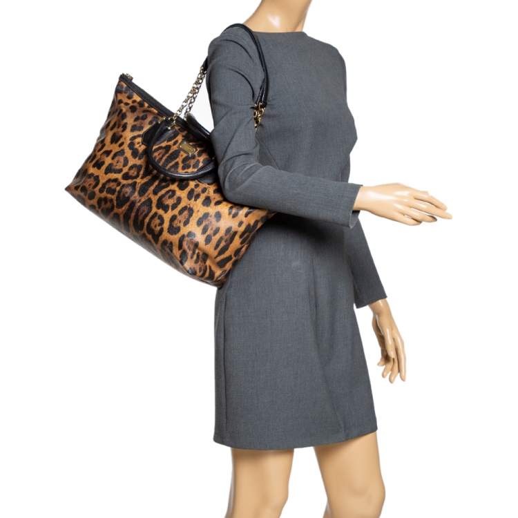 Pre Owned Dolce & Gabbana Beige/Black Leopard Print Coated Canvas and Leather Zip Tote