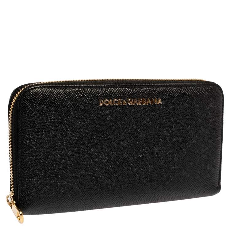 Pre Owned Dolce & Gabbana Black Leather Zip Around  Wallet