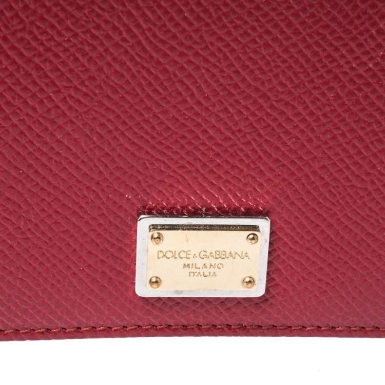 Pre Owned Dolce & Gabbana Red Leather Flap Card Holder