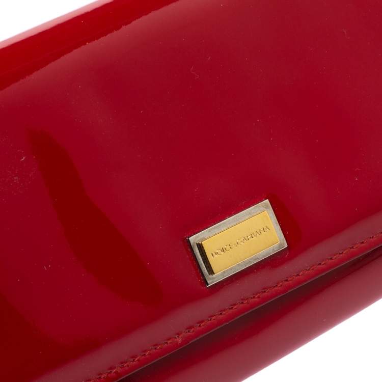 Pre Owned Dolce & Gabbana Red Patent Leather Dauphine Continental Wallet