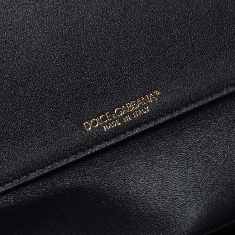 Pre Owned Dolce & Gabbana Red Patent Leather Dauphine Continental Wallet