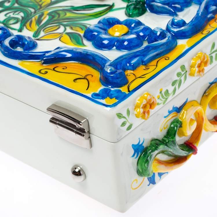 مملوكة مسبقًا Dolce & Gabbana Multicolor Majolica Print Acrylic and Snakeskin Top Handle Box Bag