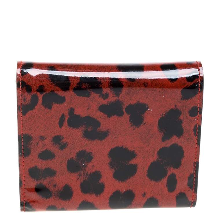 Pre Owned Dolce & Gabbana Red Leopard Print Patent Leather Trifold Wallet